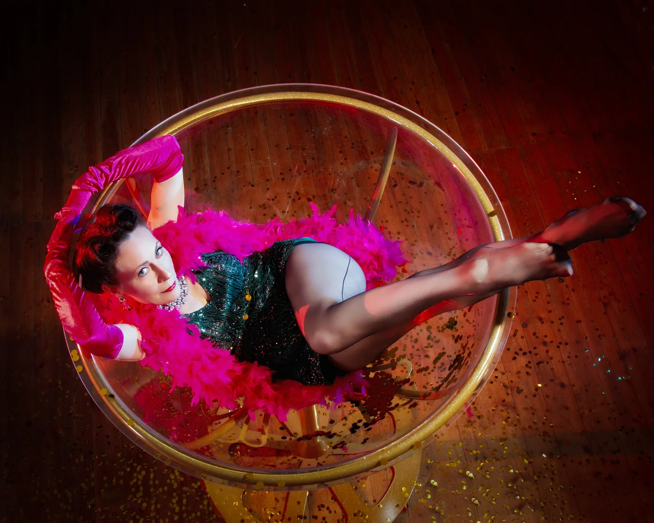 Burlesque and showgirl boudoir portrait in Warminster, Wiltshire by Elland-Vee